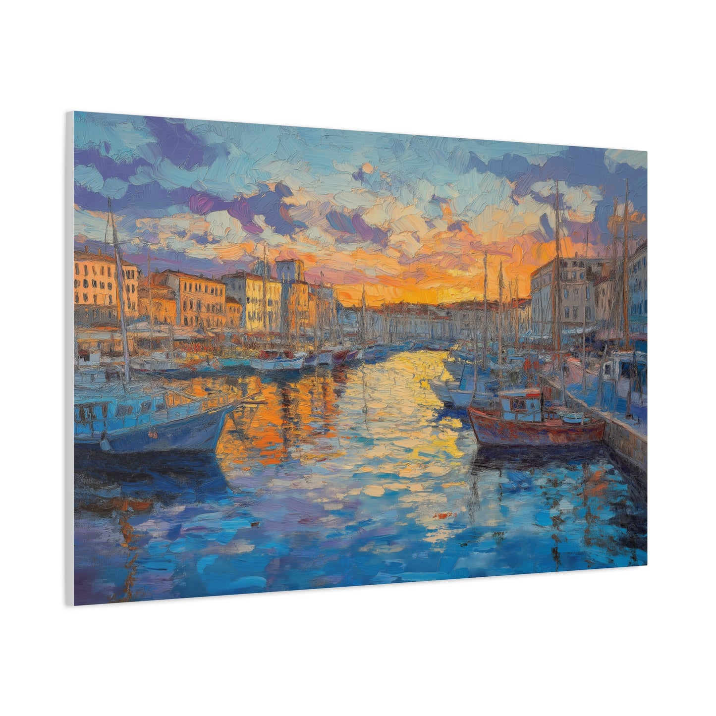 Coucher de Soleil Vibrant au Port
