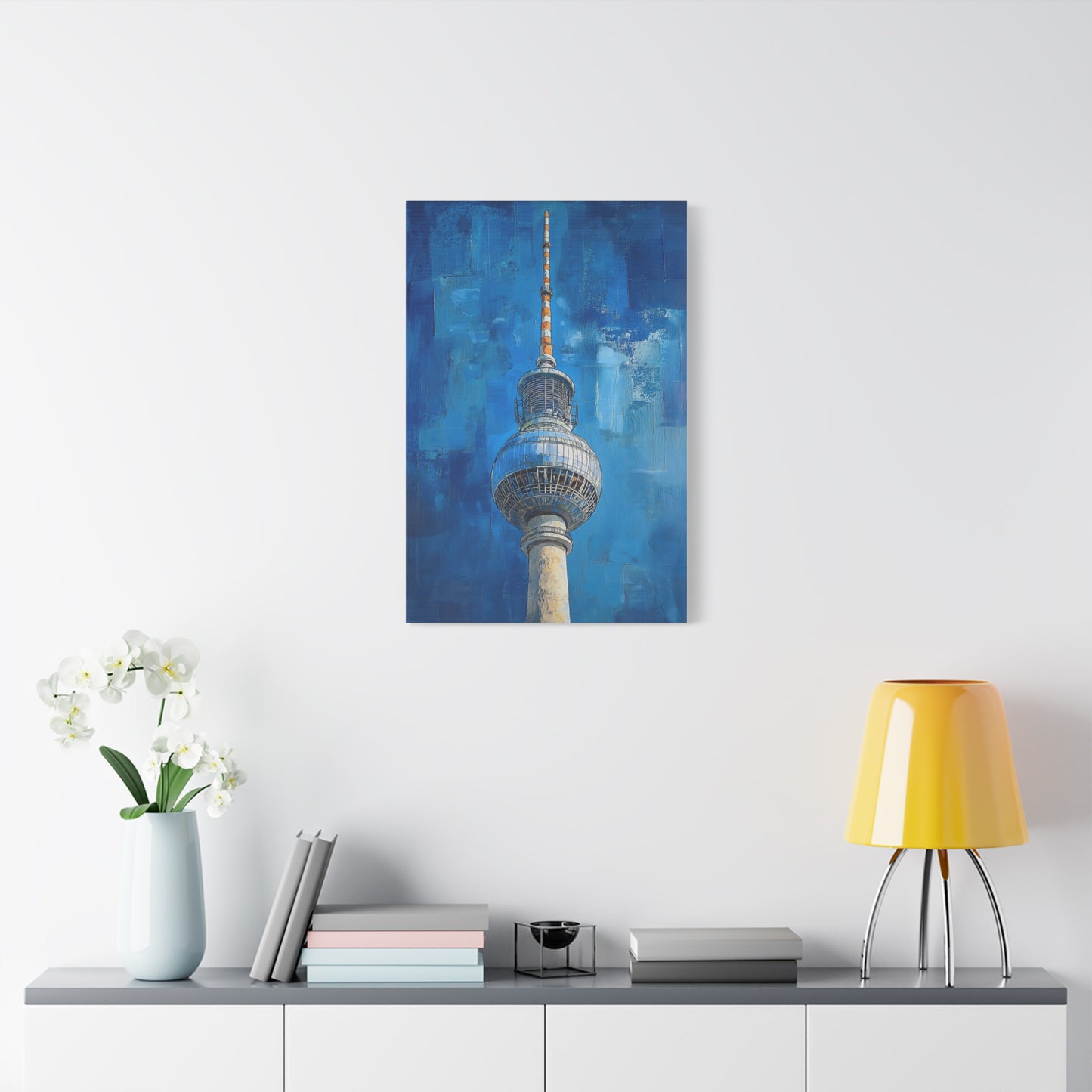 Fernsehturm de Berlin : Tour et Ciel Bleu