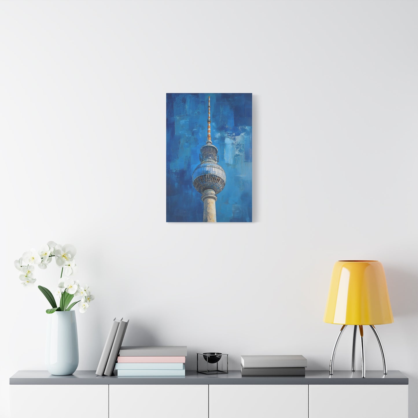 Fernsehturm de Berlin : Tour et Ciel Bleu
