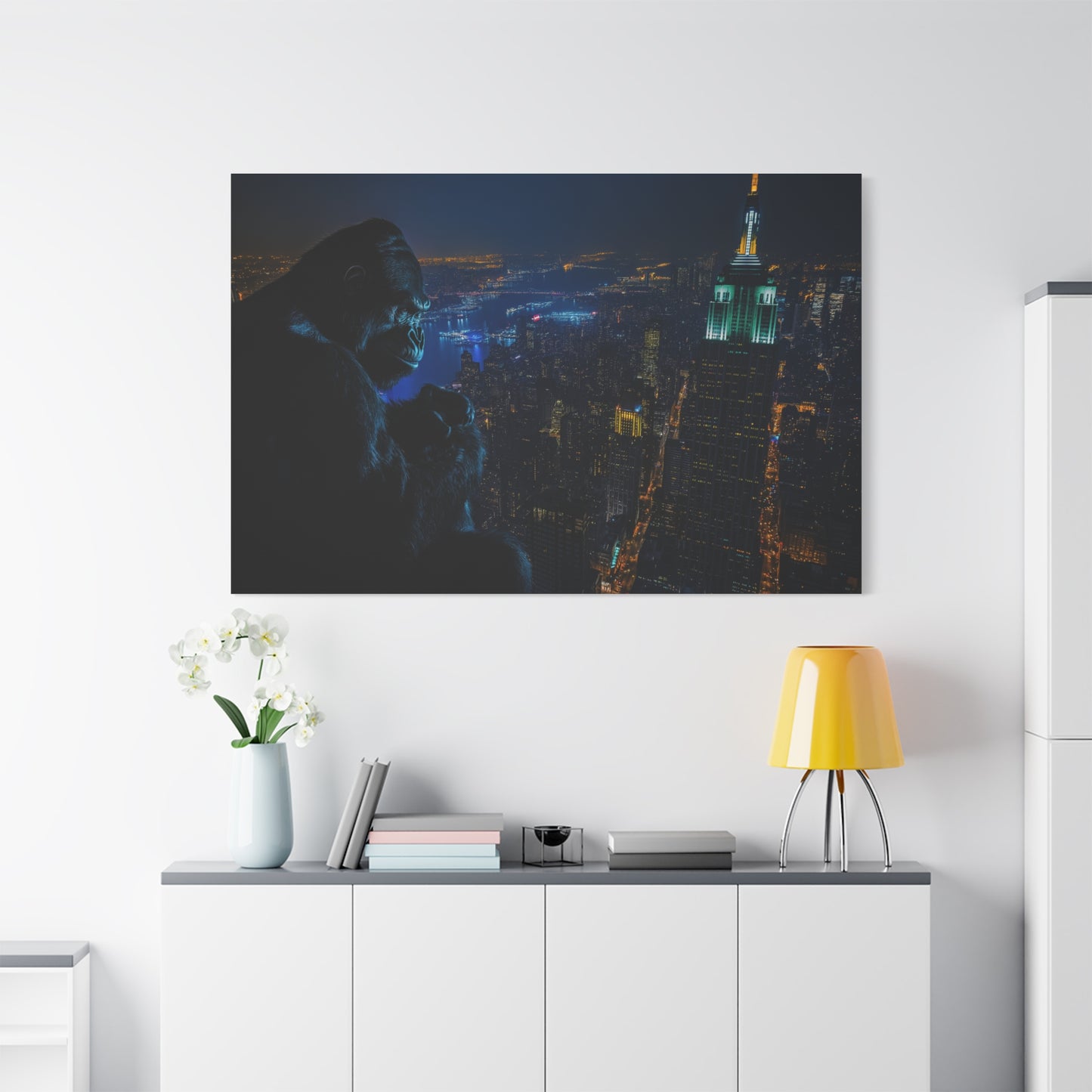 King Kong sur la Skyline Nocturne