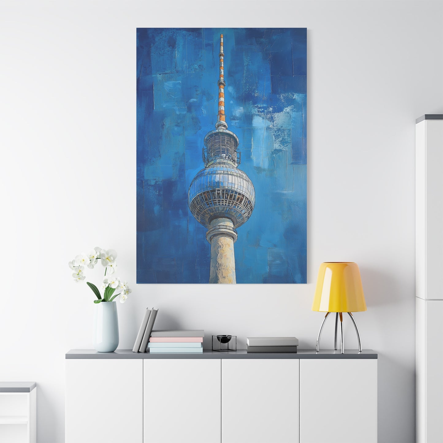 Fernsehturm de Berlin : Tour et Ciel Bleu