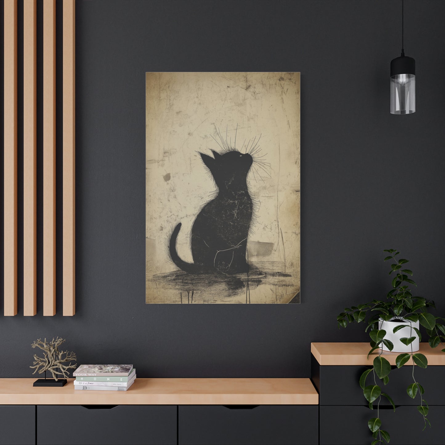 Élégance Féline en Silhouette Vintage