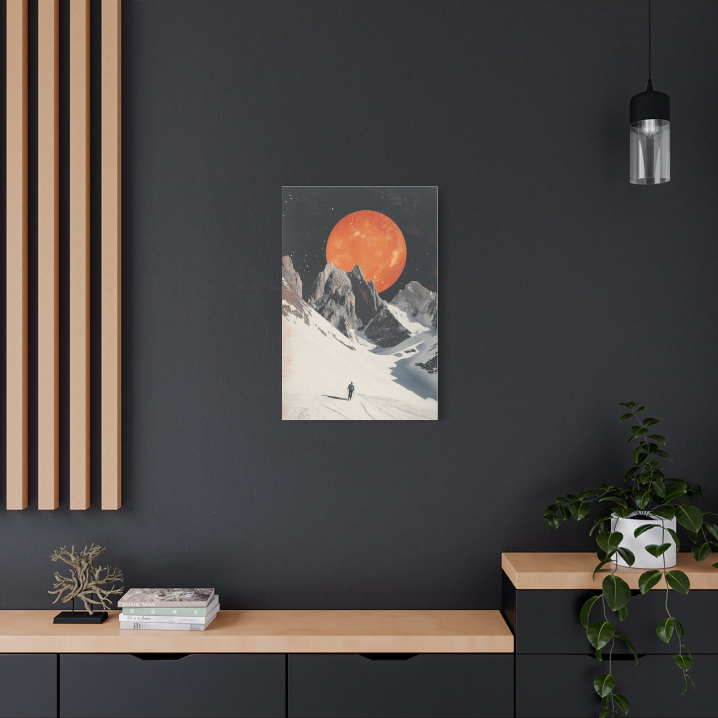 Voyage Lunaire aux Sommets Enneigés