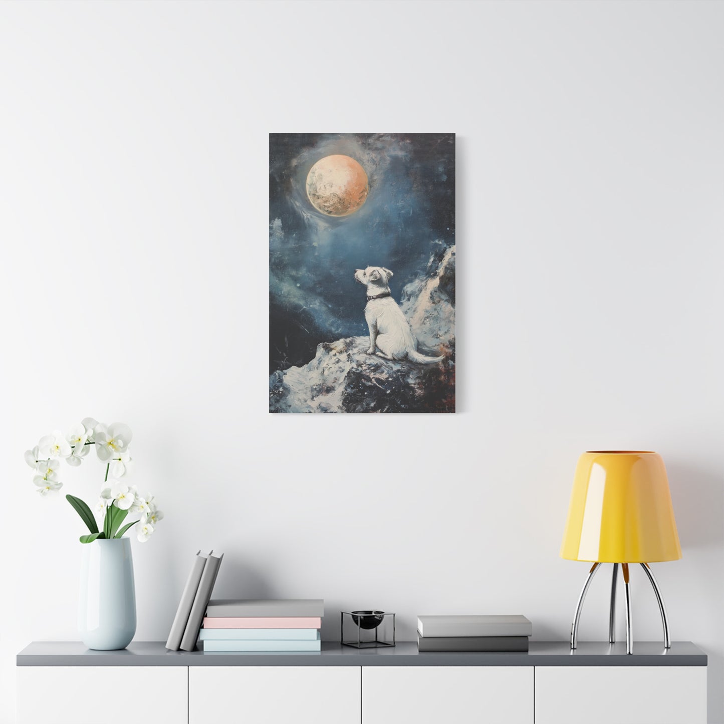 Chien Cosmique sous la Lune Rêveuse