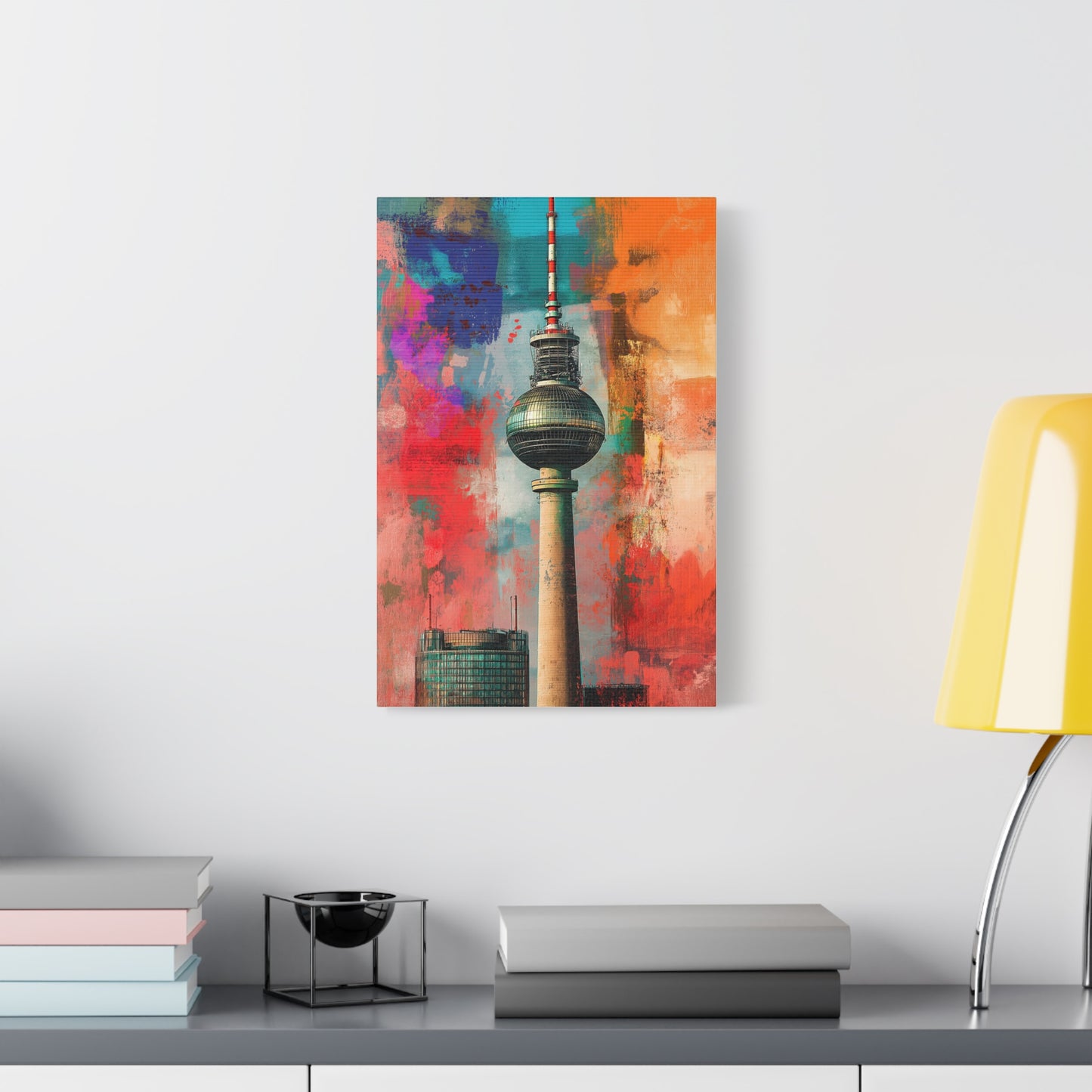 Fernsehturm de Berlin aux Couleurs Urbaines