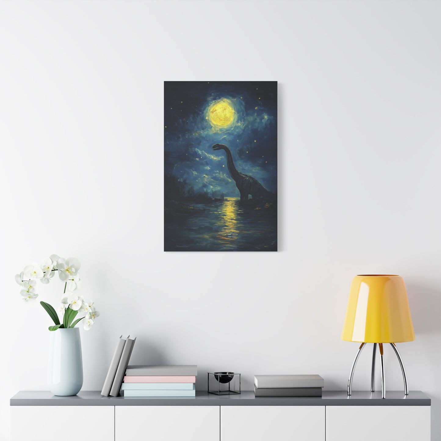 Sous la Lune, le Géant Éveille sa Nuit