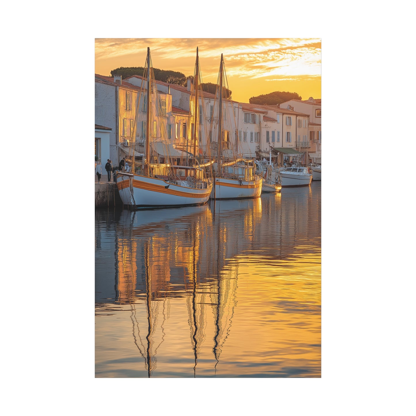 Éclat Doré au Port Méditerranéen